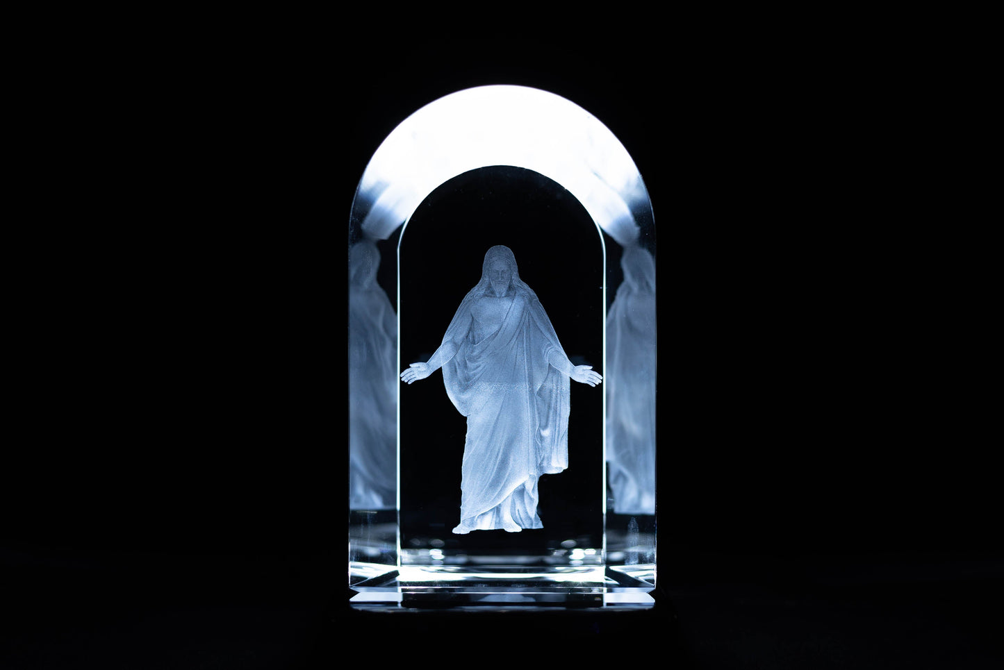 Crystal Christus Mini